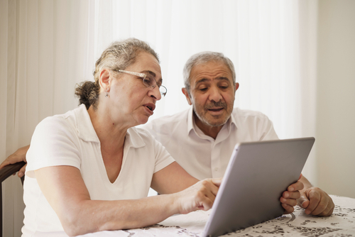 זוג מבוגר רוצה להבטיח שקט נשפי ליורשו על ידי ביצוע העברה בין דורית בקופת גמל